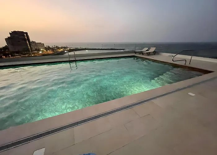 En Primera Línea De Playa Apartamento