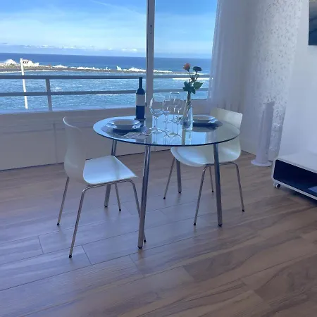 En Primera Línea De Playa